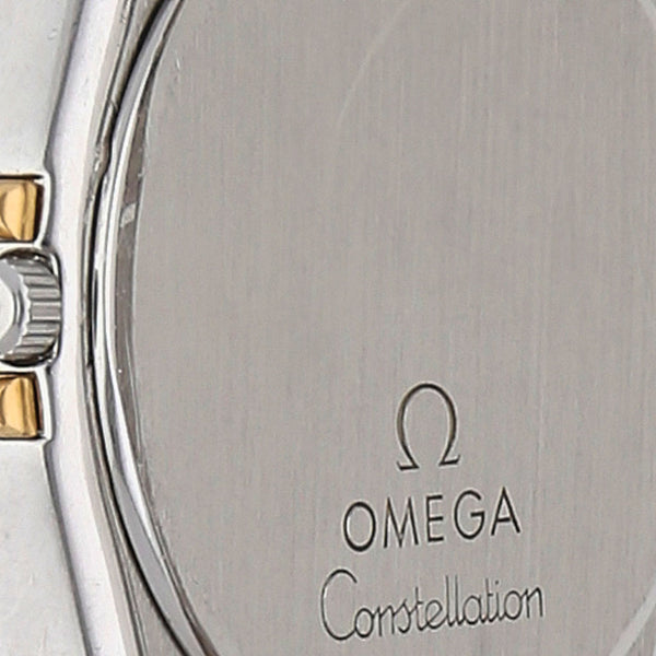 Reloj Omega para caballero modelo Constellation vistas en oro amarillo 18 kilates.