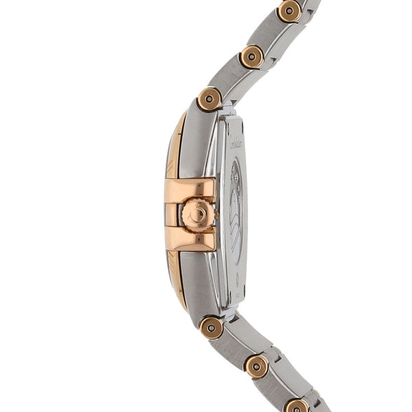 Reloj Omega para dama modelo Constellation vistas en oro amarillo 18 kilates.