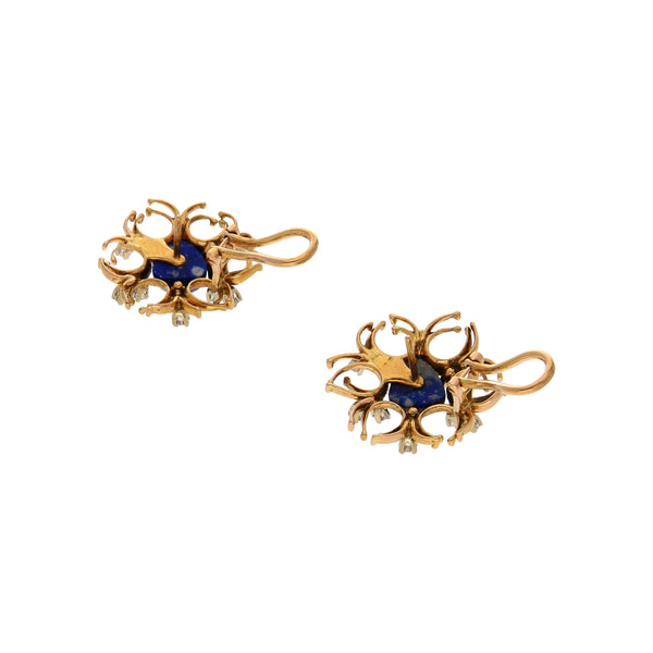 Aretes estilizados con diamantes y lapislazuli en oro amarillo 18 kilates.