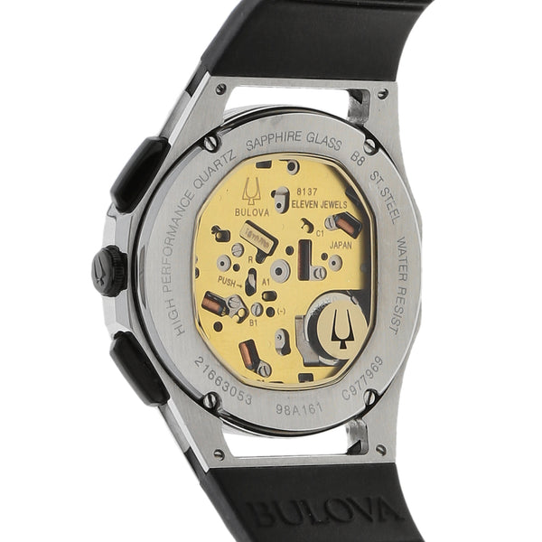 Reloj Bulova para caballero modelo Curv.