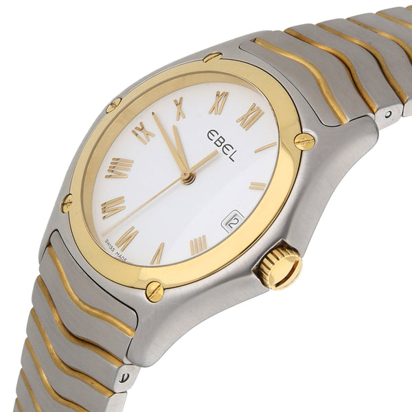 Reloj Ebel para caballero modelo Classic Wave bisel oro 18 kilates.