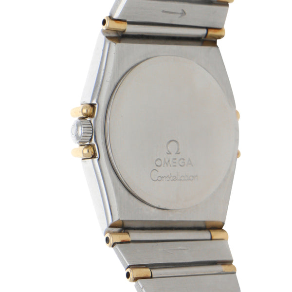 Reloj Omega para dama modelo Constellation vistas en oro amarillo 18 kilates.