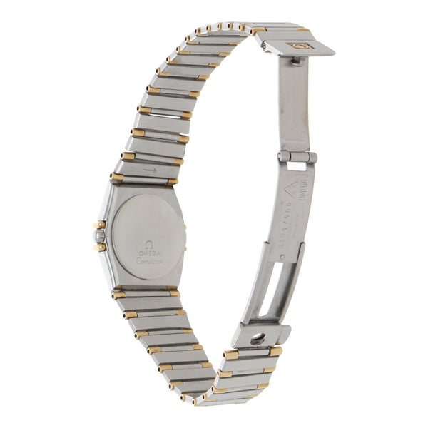 Reloj Omega para dama modelo Constellation vistas en oro amarillo 18 kilates.