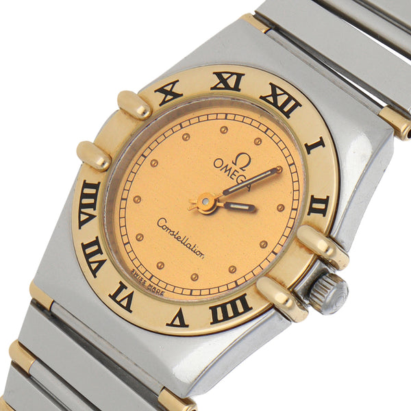 Reloj Omega para dama modelo Constellation vistas en oro amarillo 18 kilates.