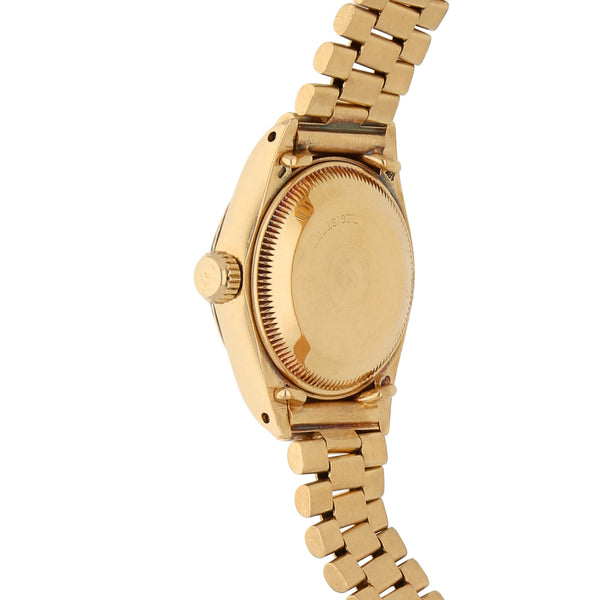 Reloj Rolex para dama modelo Oyster Perpetual DateJust en oro amarillo 18 kilates.