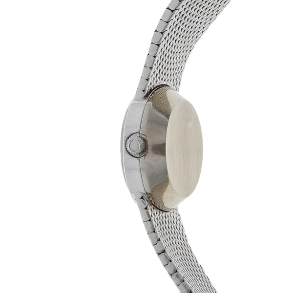 Reloj Omega para dama modelo Ladymatic De Ville en oro blanco 18 kilates.