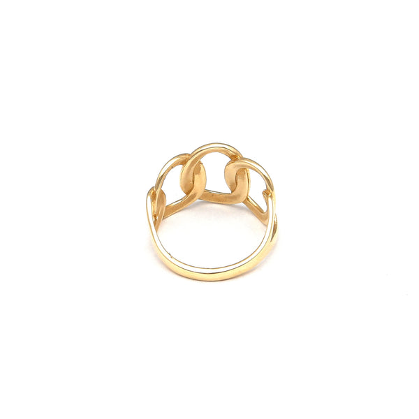 Anillo calado en oro amarillo 14 kilates.