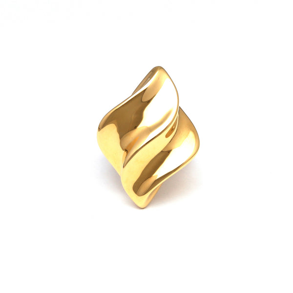 Anillo hueco en oro amarillo 14 kilates.