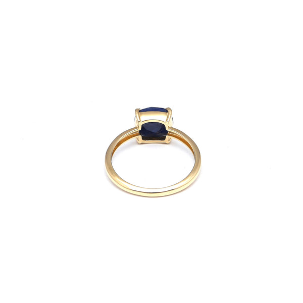 Anillo liso con sintético en oro amarillo 14 kilates.