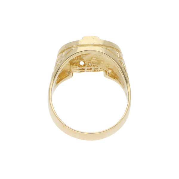 Anillo estilizado motivo herradura con caballo en oro amarillo 14 kilates.