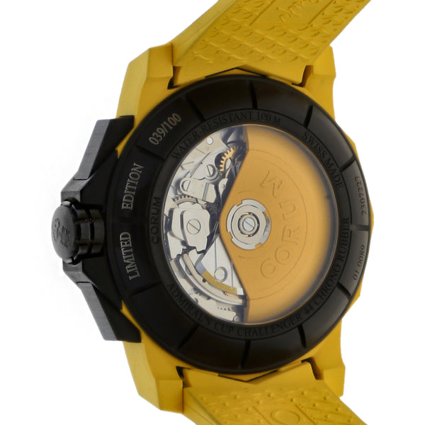 Reloj Corum para caballero modelo Admiral´s Cup Challenger.