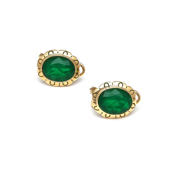 Aretes diseño especial con cuarzo verde en oro amarillo 14 kilates.