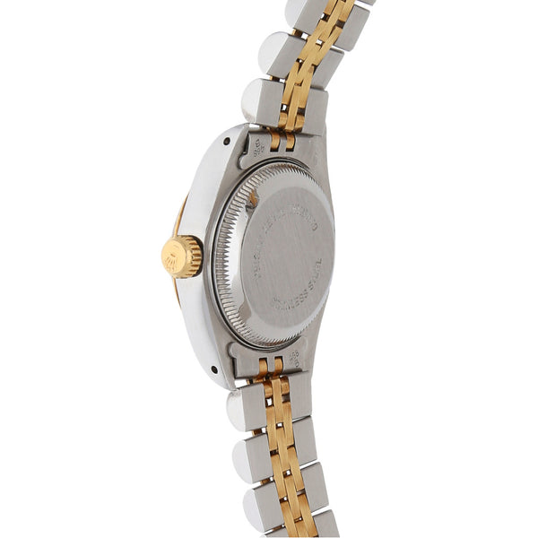 Reloj Rolex para dama modelo Oyster Perpetual DateJust vistas en oro amarillo 18 kilates.