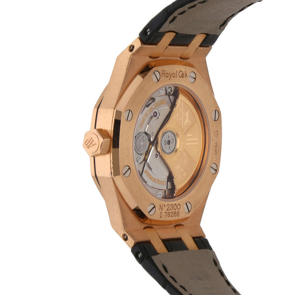 Reloj Audemars Piguet para caballero modelo Royal Oak caja en oro rosa 18 kilates.