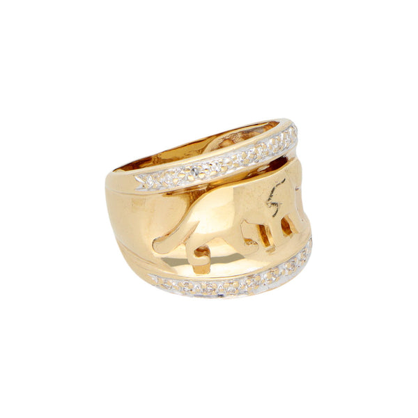 Anillo diseño especial con aplicación motivo felino y diamantes en oro amarillo 14 kilates.