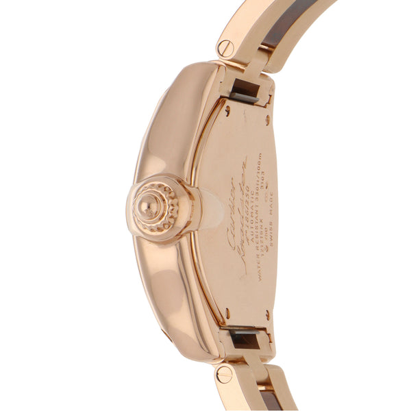 Reloj Cartier para caballero modelo Roadster XL en oro rosa 18 kilates.