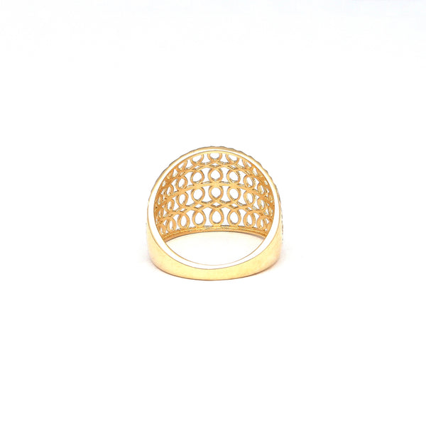 Anillo estilizado calado en oro amarillo 14 kilates.