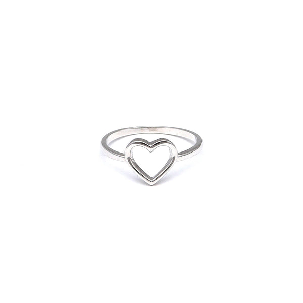 Anillo calado motivo corazón en oro blanco 14 kilates.