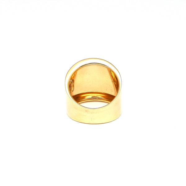 Anillo liso en oro amarillo 14 kilates.