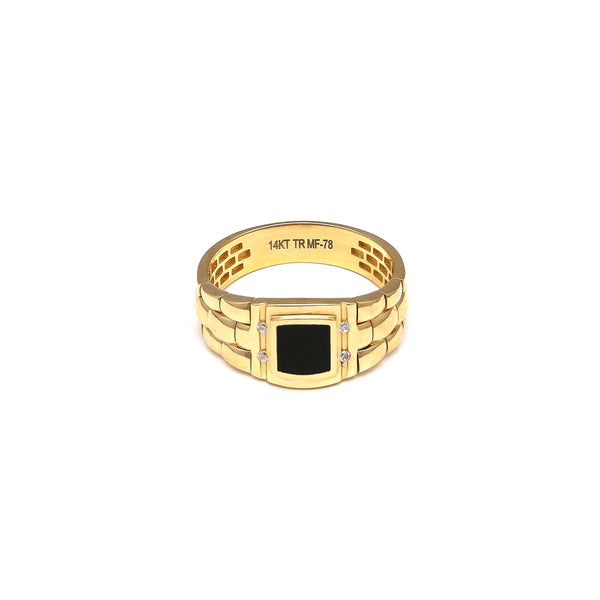 Anillo estilizado con sintéticos en oro amarillo 14 kilates.