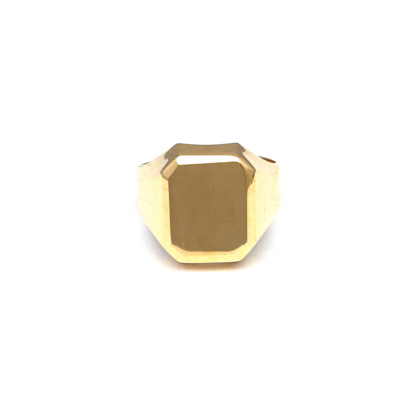 Anillo tipo sello en oro amarillo 14 kilates.