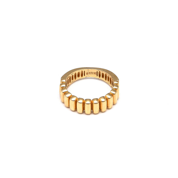 Anillo acanalado en oro amarillo 14 kilates.