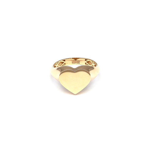 Anillo tipo sello motivo corazón en oro amarillo 14 kilates.