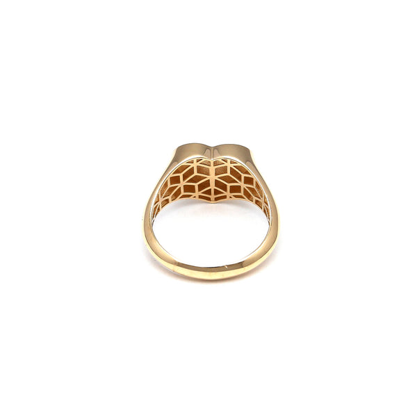 Anillo tipo sello motivo corazón en oro amarillo 14 kilates.