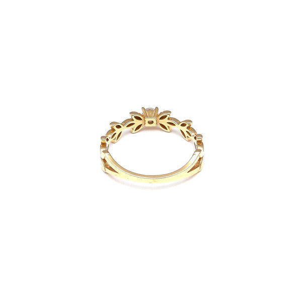 Anillo diseño especial motivo hojas con circonia en oro amarillo 14 kilates.