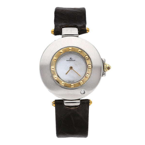 Reloj Jaeger LeCoultre para dama modelo Rendez-Vous bisel oro amarillo 18 kilates.