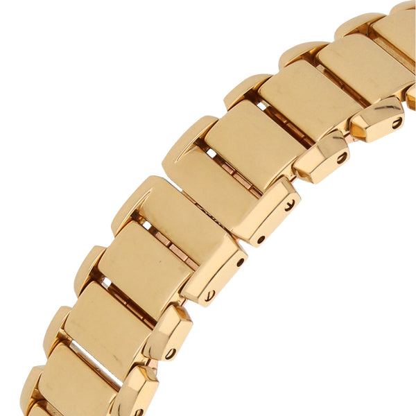 Reloj Cartier para dama modelo Tank Francaise en oro amarillo 18 kilates.