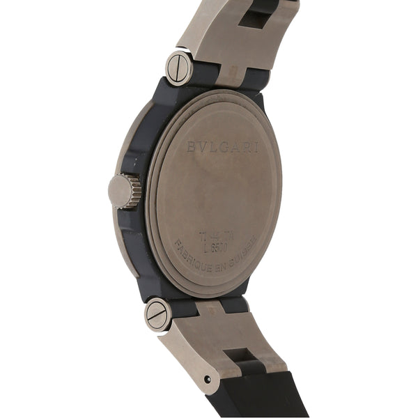 Reloj Bvlgari para caballero modelo Diagono.