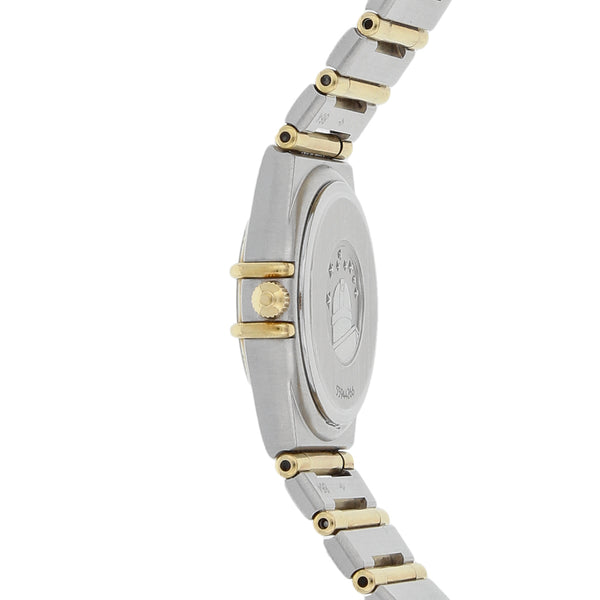 Reloj Omega para dama modelo Constellation vistas en oro amarillo 18 kilates.