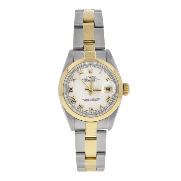 Reloj Rolex para dama modelo Oyster Perpetual DateJust vistas en oro amarillo 18 kilates.