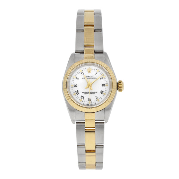 Reloj Rolex para dama modelo Oyster Perpetual vistas en oro amarillo 18 kilates.