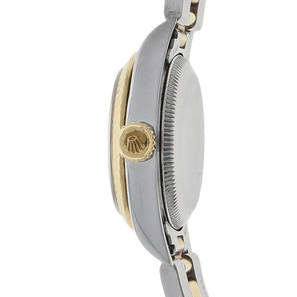 Reloj Rolex para dama modelo Oyster Perpetual vistas en oro amarillo 18 kilates.