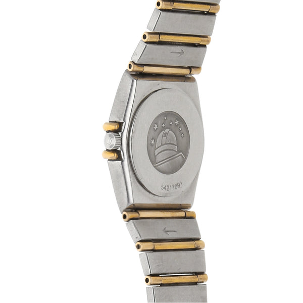 Reloj Omega para dama modelo Constellation vistas en oro amarillo 18 kilates.