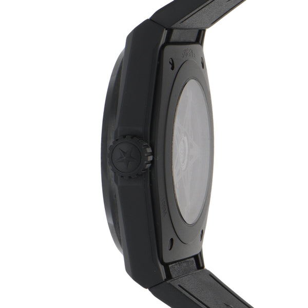 Reloj Zenith para caballero modelo Defy.