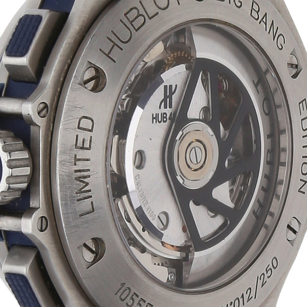 Reloj Hublot para caballero modelo Big Bang Jeans.