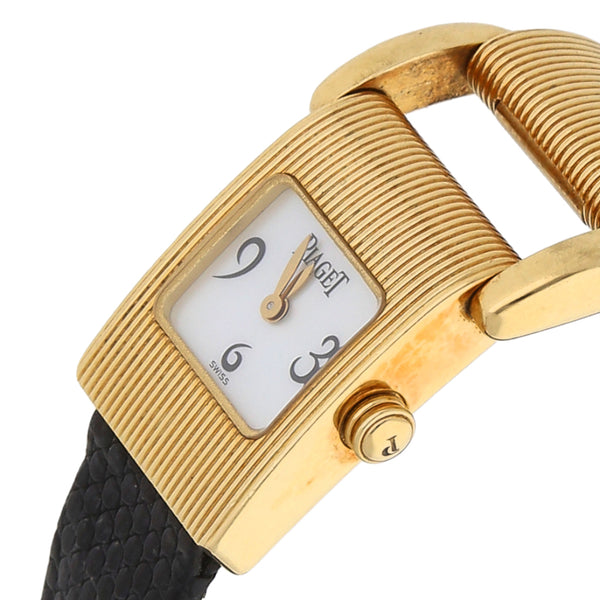 Reloj Piaget para dama modelo Protocole caja en oro amarillo 18 kilates.