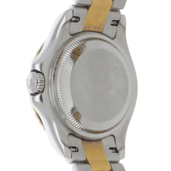 Reloj Rolex para dama modelo Yacht Master vistas en oro amarillo 18 kilates.