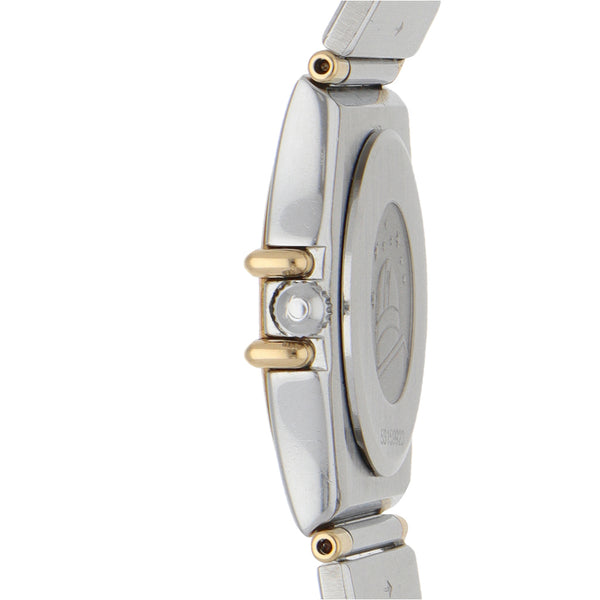 Reloj Omega para dama modelo Constellation vistas en oro amarillo 18 kilates.