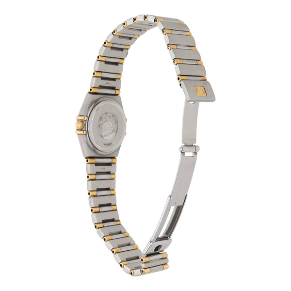 Reloj Omega para dama modelo Constellation vistas en oro amarillo 18 kilates.