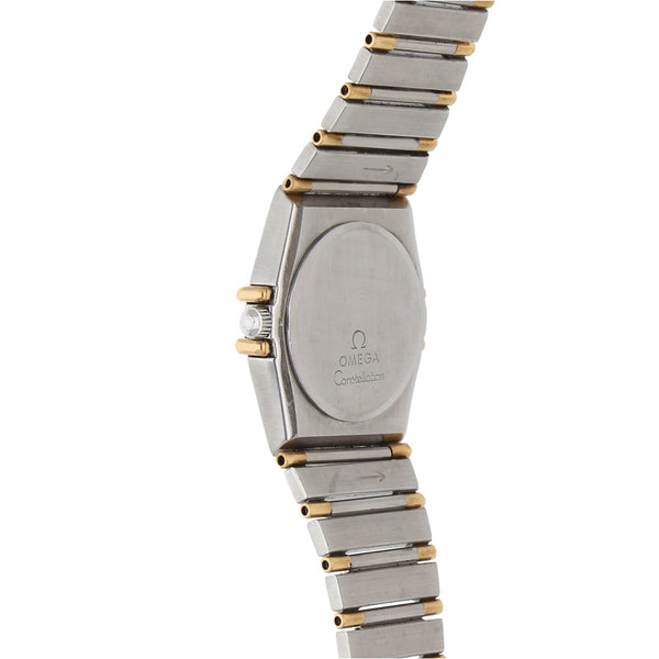 Reloj Omega para dama modelo Constellation vistas en oro amarillo 18 kilates.