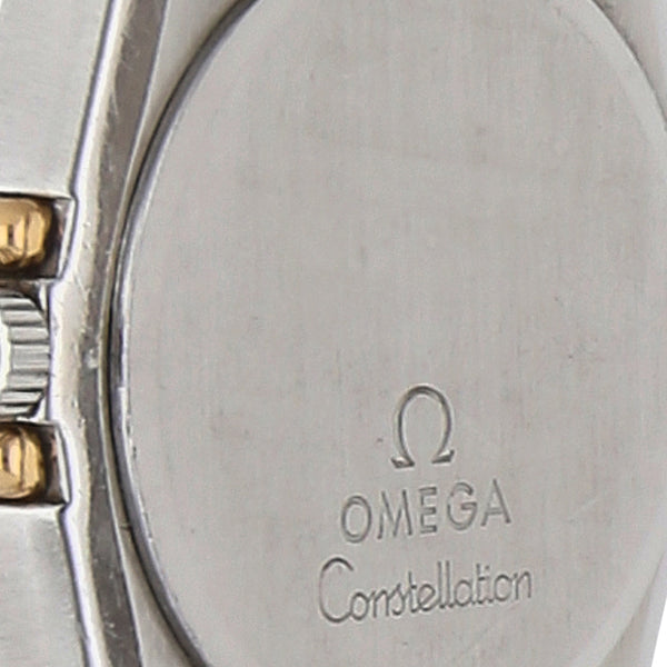 Reloj Omega para dama modelo Constellation vistas en oro amarillo 18 kilates.