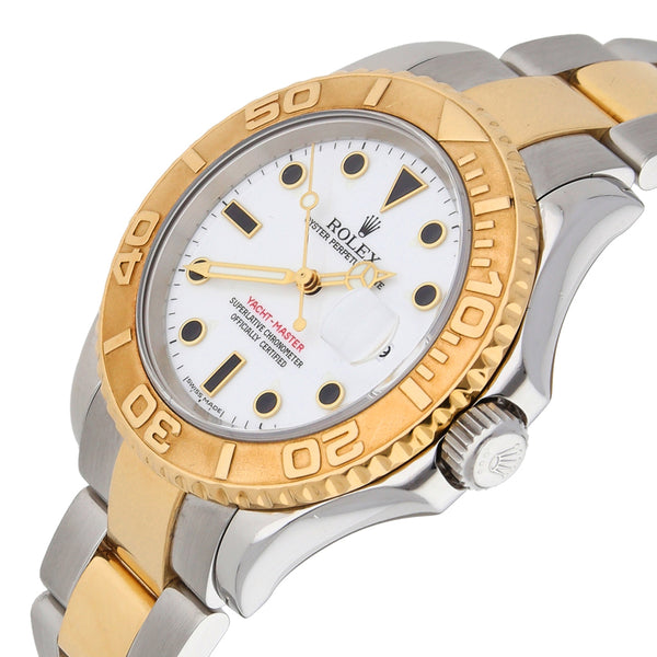 Reloj Rolex para caballero modelo Oyster Perpetual Yacht-Master vistas en oro amarillo 18 kilates.