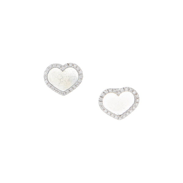 Broqueles diseño especial motivo corazones con diamantes en oro blanco 18 kilates.