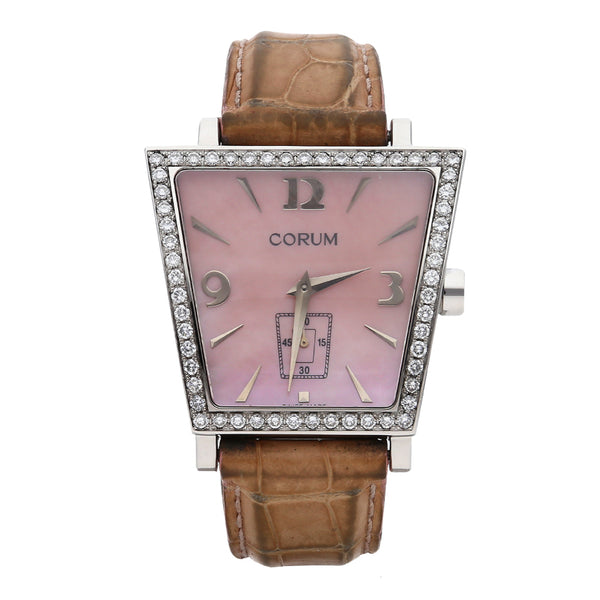 Reloj Corum para dama modelo Trapeze.