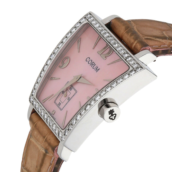 Reloj Corum para dama modelo Trapeze.