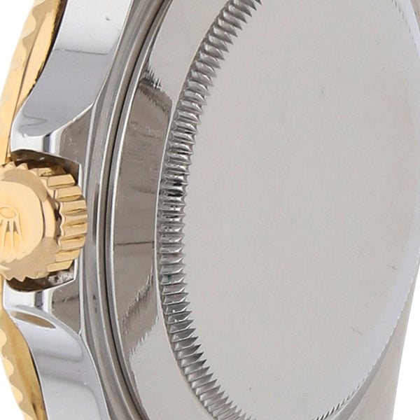 Reloj Rolex para caballero modelo Oyster Perpetual Date vistas en oro amarillo 18 kilates.